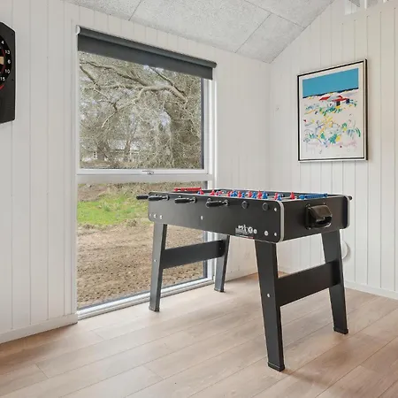 Beautiful In Aakirkeby With Sauna Semesterbostad